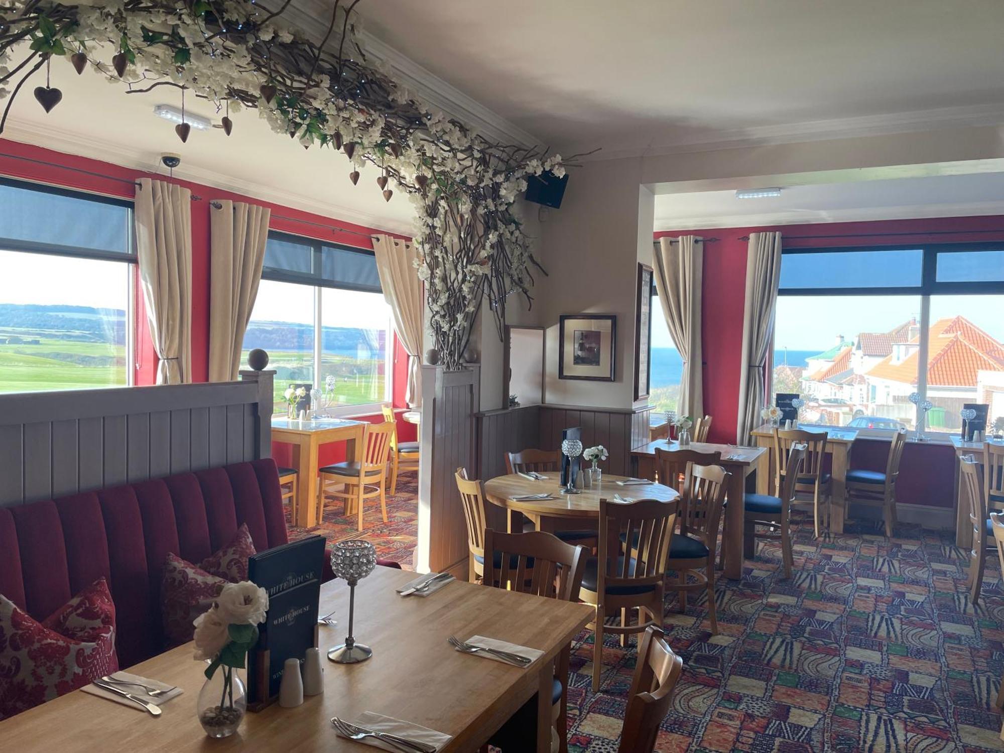 The White House Inn - Whitby Exteriör bild