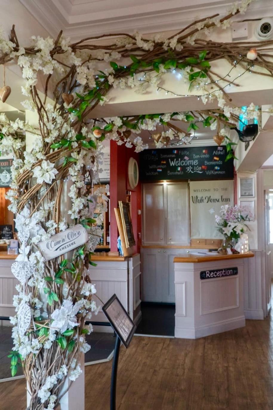 The White House Inn - Whitby Exteriör bild