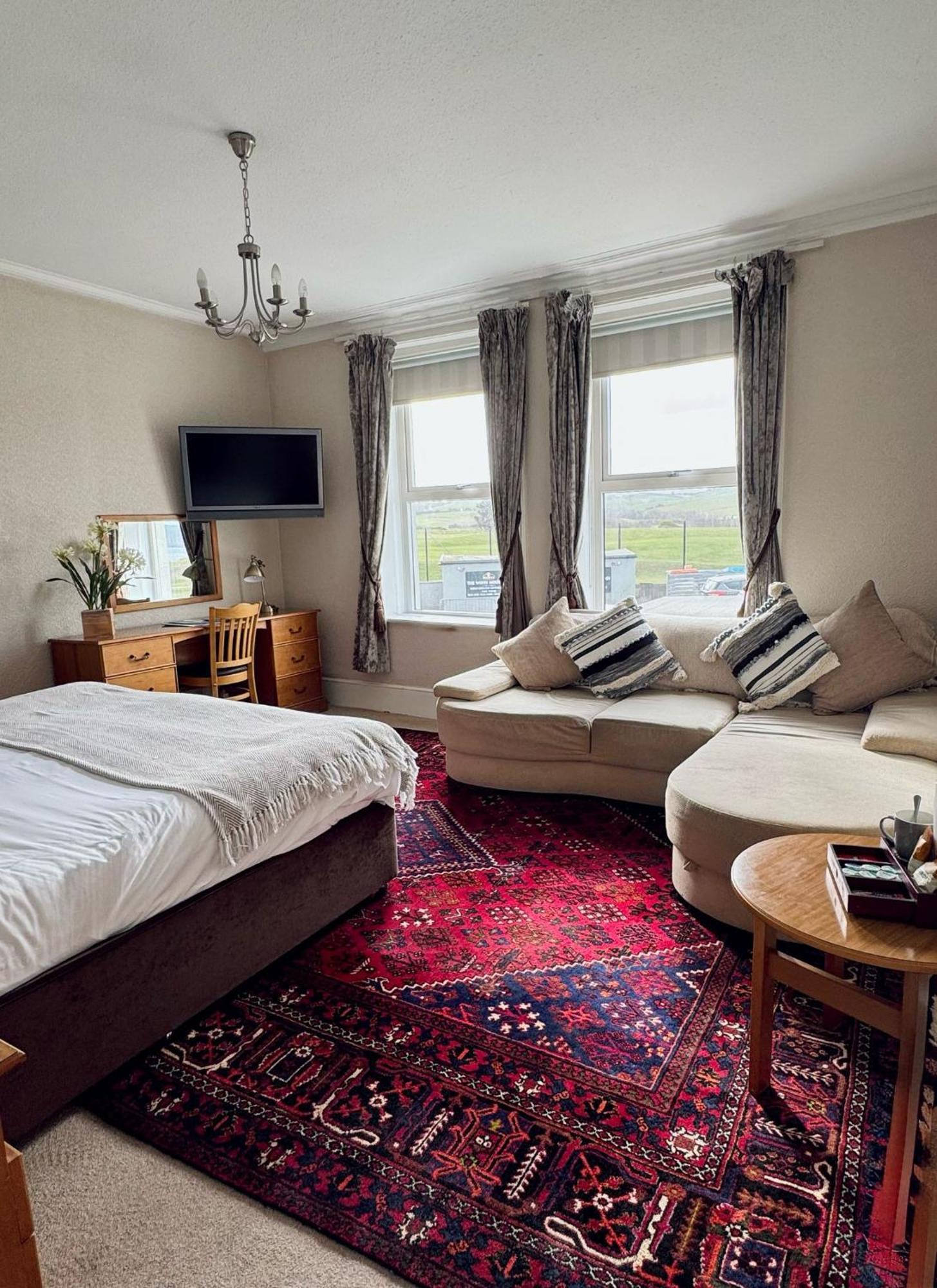 The White House Inn - Whitby Exteriör bild
